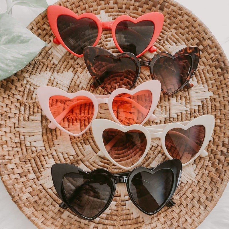 GIFIORE Heart Sunglasses Vintage Retro Oversized Cat Eye Heart Shaped Sun Glasses (Red Frame) - Image 4